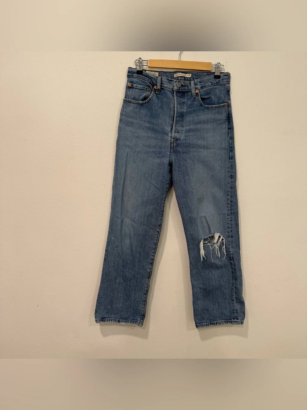 Levi’s Ribcage Straight Blue Ripped Jeans 30 - Picture 2 of 6